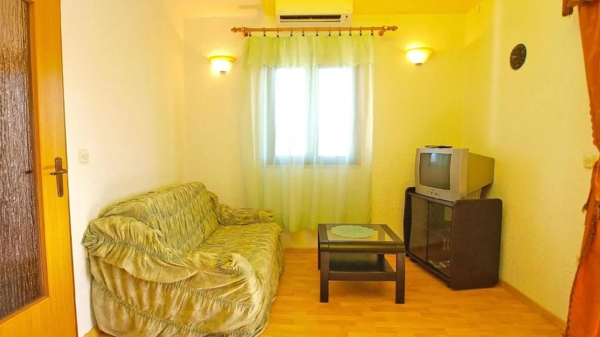 Ferienwohnung Fuer 4 Personen Ca 41 Qm In Cervar-Porat, Istrien Istrische Riviera Porec 0*,  Croatia