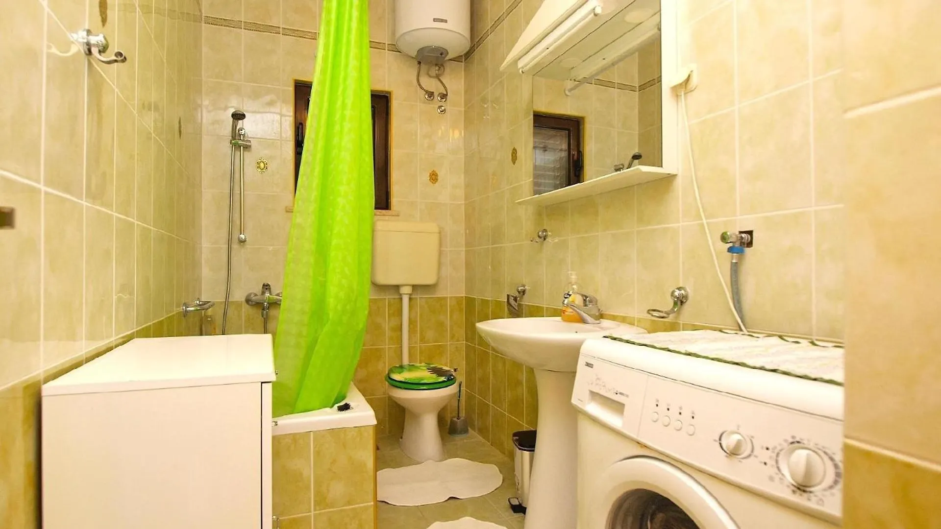 Apartment Ferienwohnung Fuer 4 Personen Ca 41 Qm In Cervar-Porat, Istrien Istrische Riviera Porec